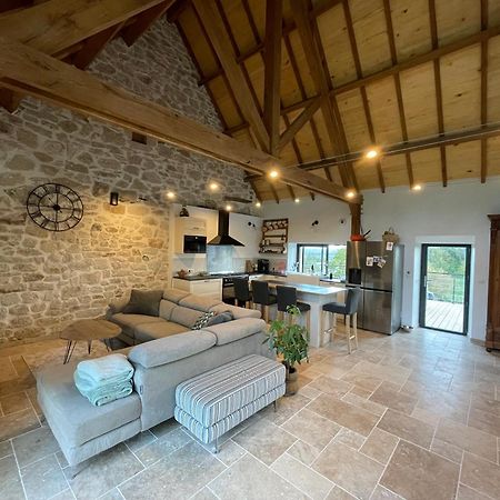 Ancienne Grange Renovee En Xaintrie Villa Hautefage ภายนอก รูปภาพ